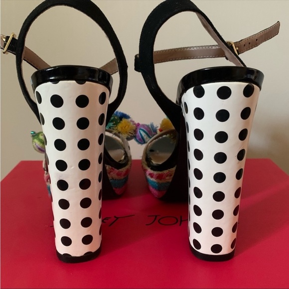 Betsey Johnson Heels size 5 Polka Dots - Picture 8 of 10